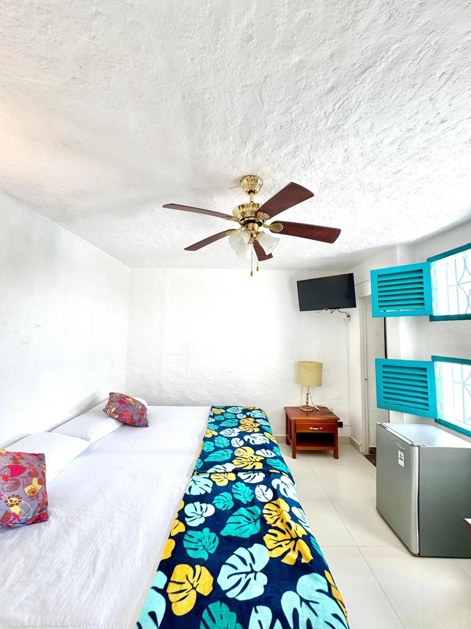Plaza Blanca Bed and breakfast *